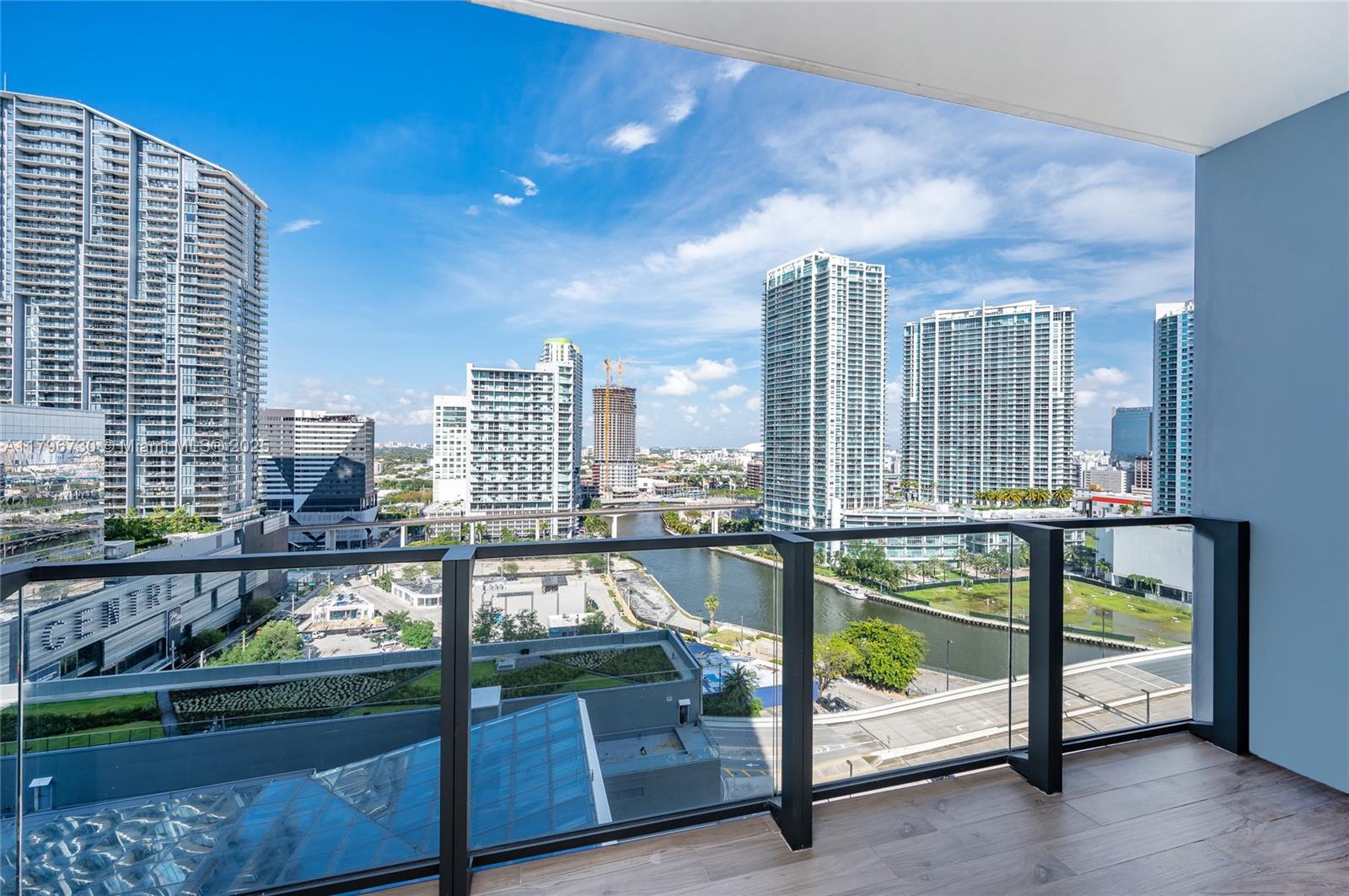 68 SE 6th St 1510