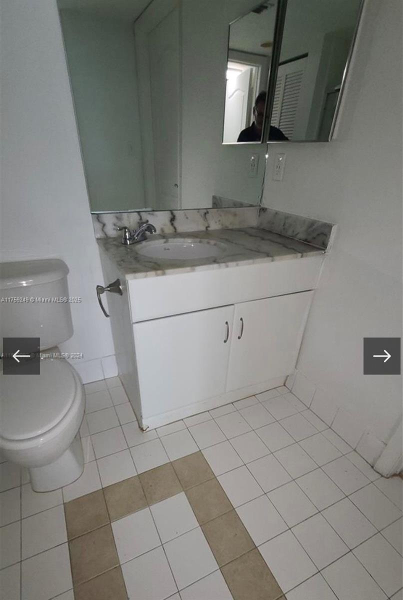 THE CLUB AT BRICKELL BAY - Residential