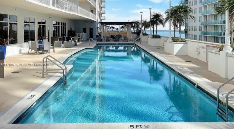 THE CLUB AT BRICKELL BAY - Residential