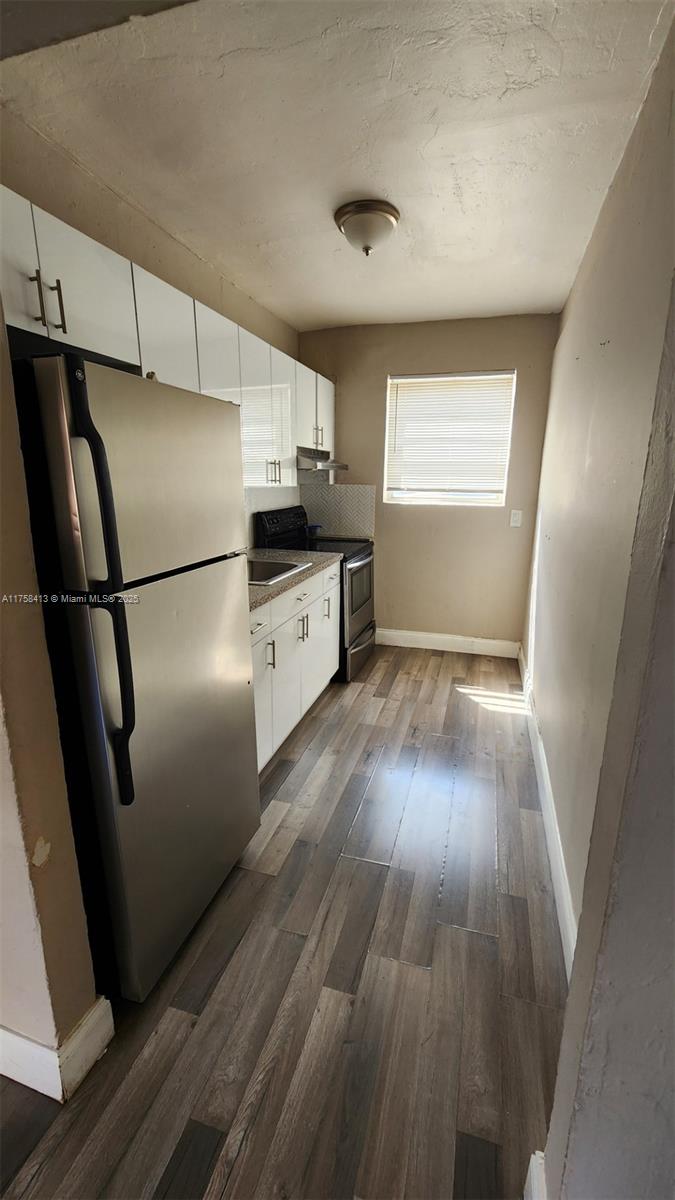 1761 Ali Baba Ave 1