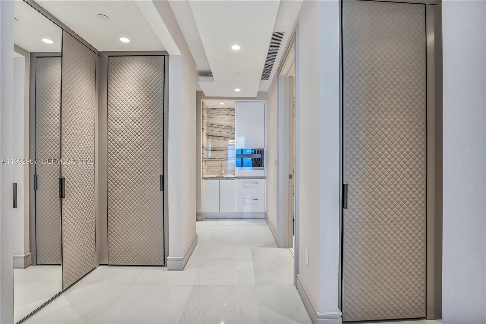 NORTH BISCAYNE BEACH AMEN - Residential Lease