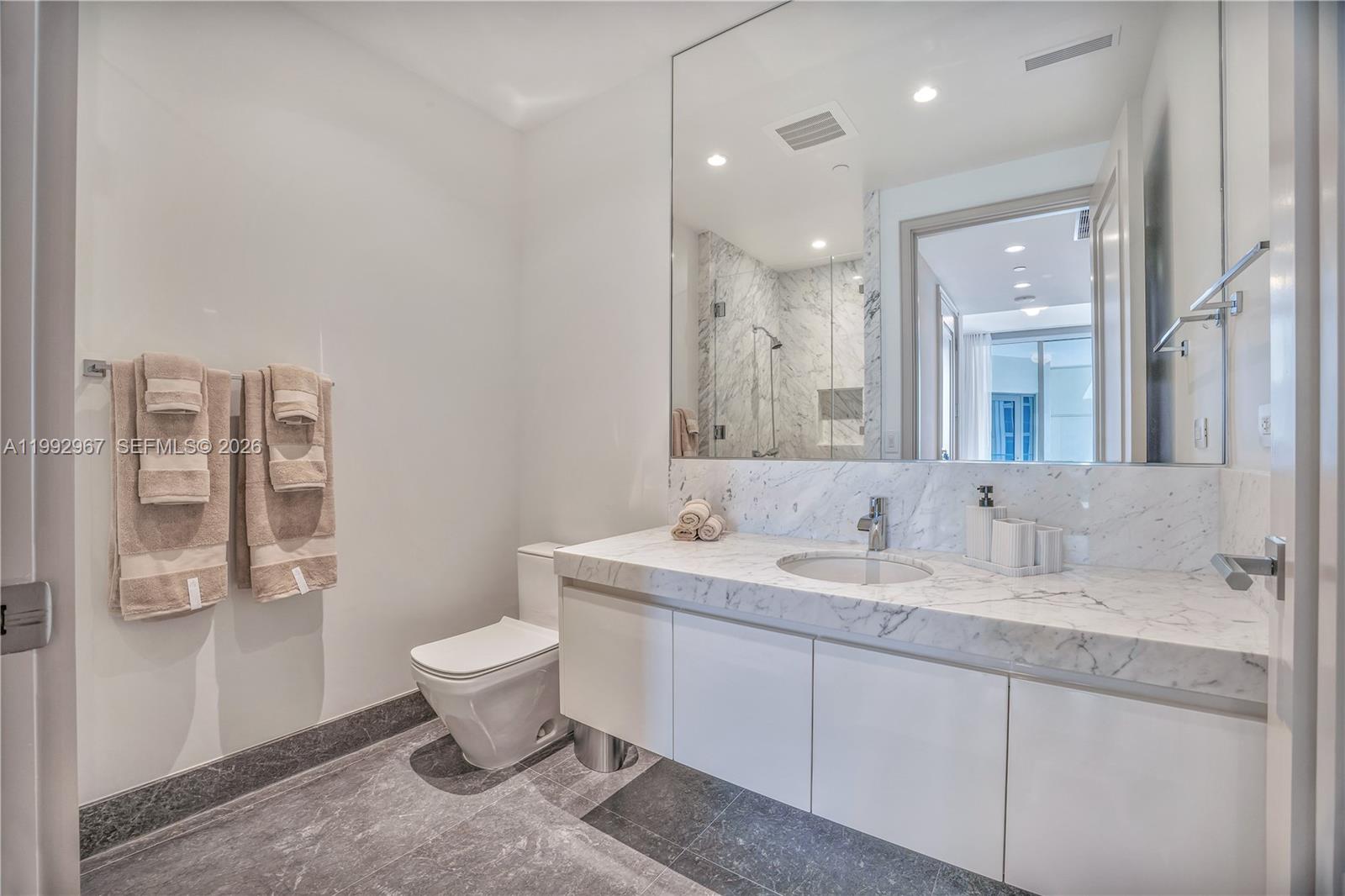 NORTH BISCAYNE BEACH AMEN - Residential Lease