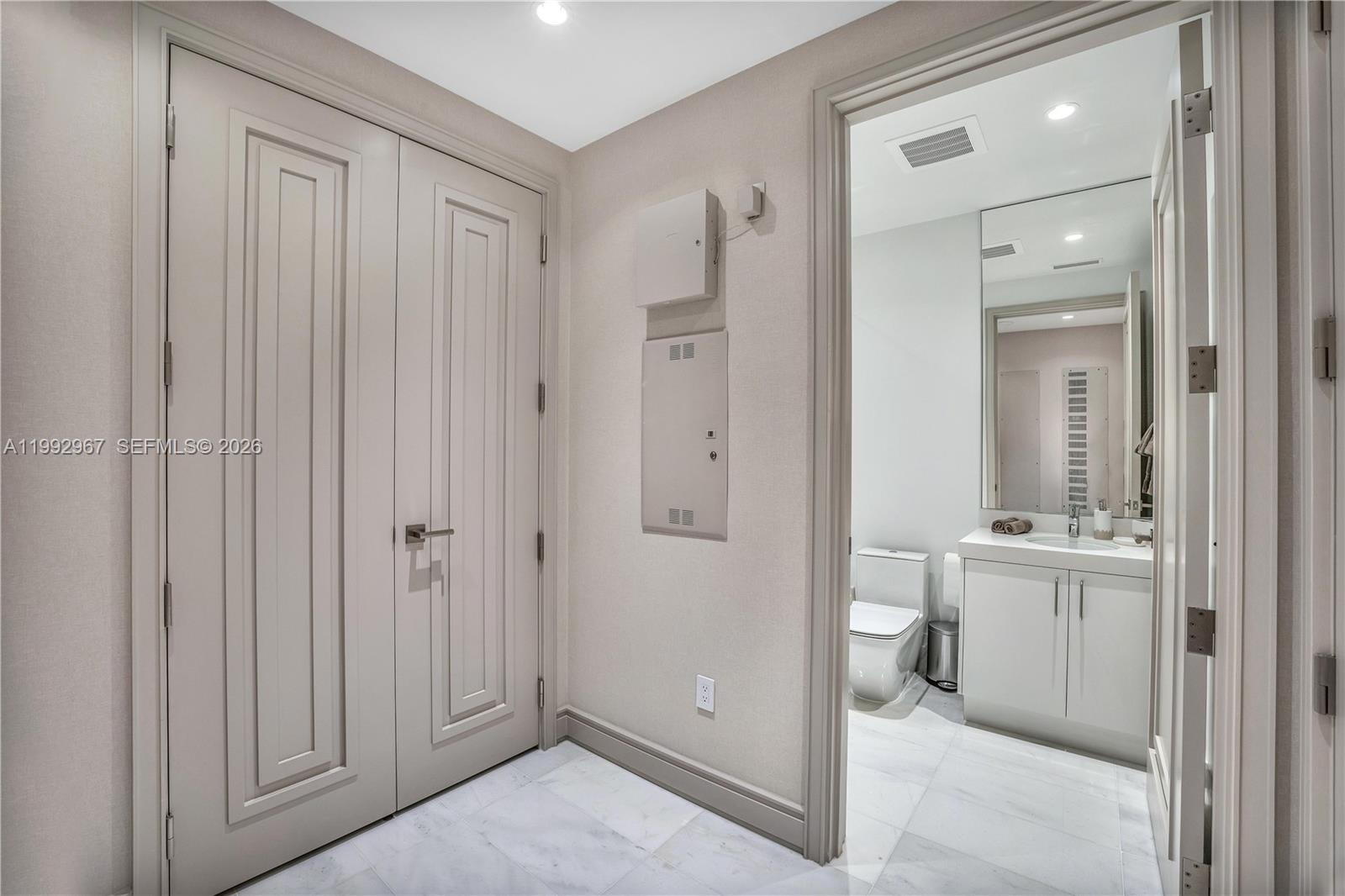 NORTH BISCAYNE BEACH AMEN - Residential Lease