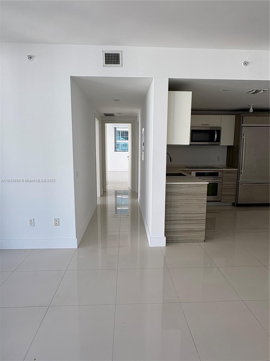 BRICKELLHOUSE CONDO - Residential Lease