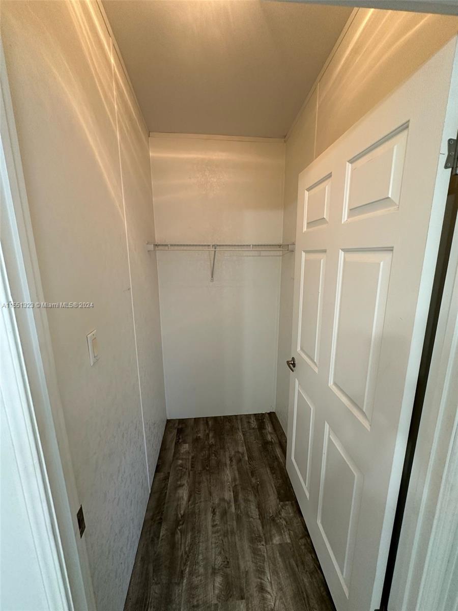 WATERGATE MOBILE HOME EST - Residential Lease