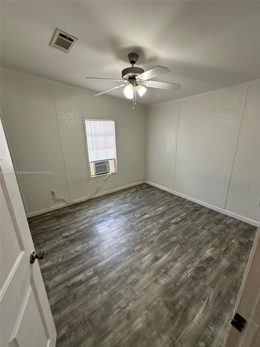 WATERGATE MOBILE HOME EST - Residential Lease