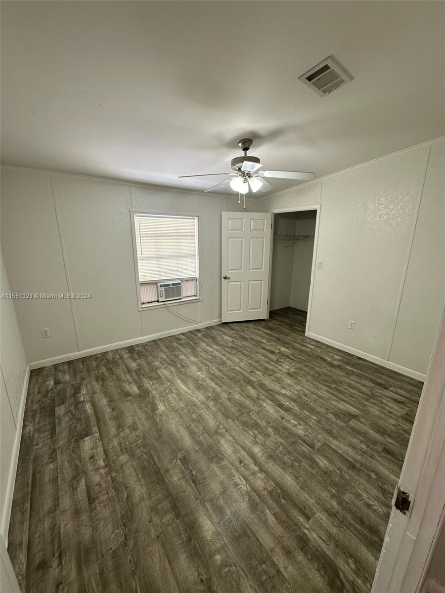 WATERGATE MOBILE HOME EST - Residential Lease