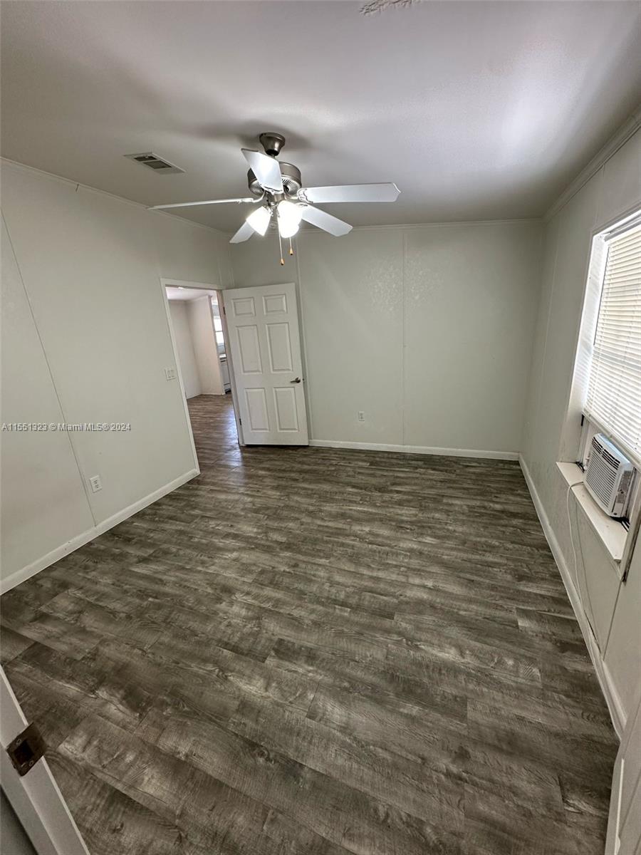 WATERGATE MOBILE HOME EST - Residential Lease