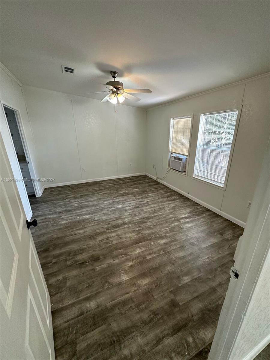 WATERGATE MOBILE HOME EST - Residential Lease