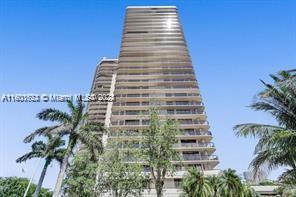 RARE OPPORTUNITY...PRICED TO SELL & create your own alluring residence in the D line.
Luxury living in Turnberry South's wonderful corner unit with Ocean, Intracoastal AND Golf/Marina views! Expansive 1887 square feet offers stunning wrap-around terrace.
Great amenities including state of the art gym, pool and poolside cafe, security 24/7 and valet parking. Close to beaches, Aventura Mall, wonderful restaurants, jogging path and much more.
EZ to show...no Saturdays!
Enjoy the sunrise & the sunsets in wonderful Turnberry South corner unit! Expansive 1887 square offers stunning wrap around terrace and enjoy Ocean, Intracoastal and Golf, Marina views.