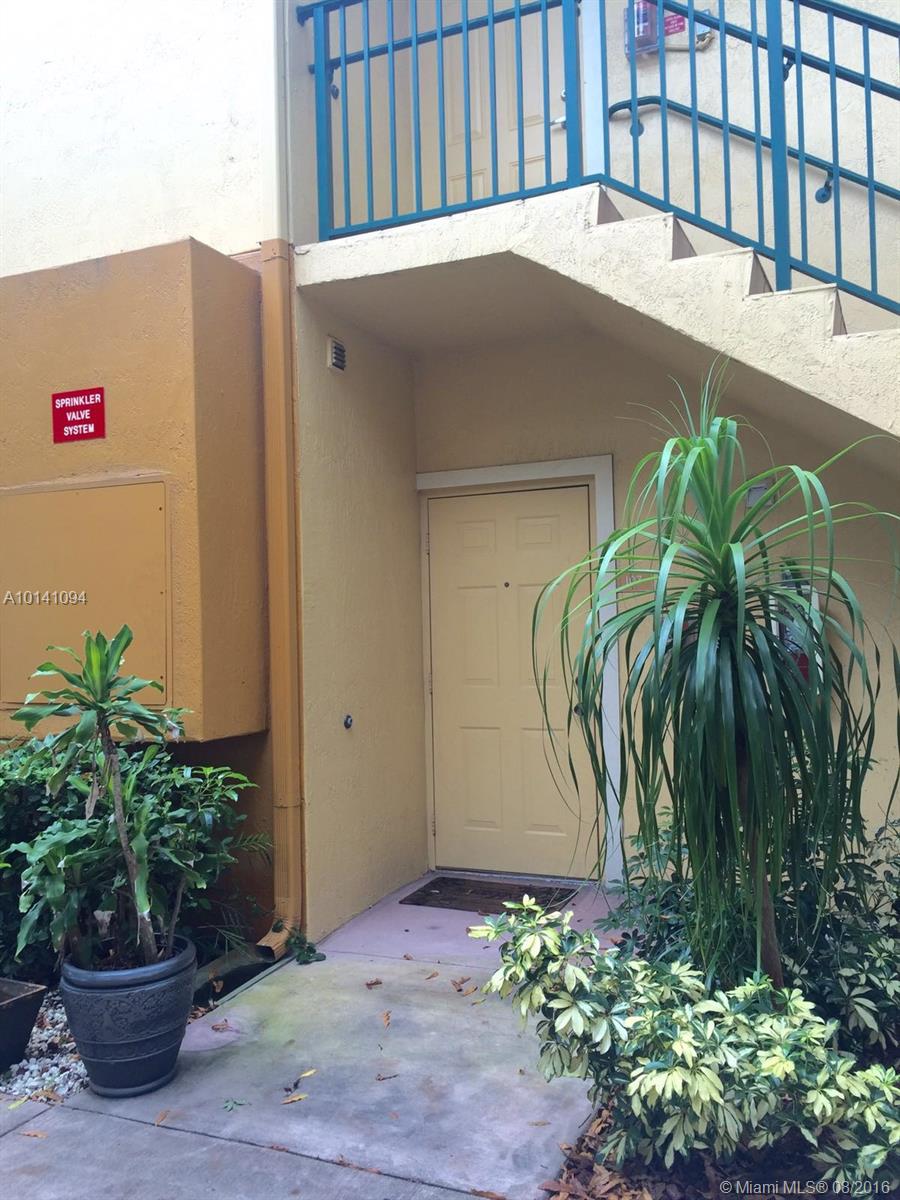 BEAUTIFUL REMODELED 3 BEDROOM 2 BATH APARTMENT LOCATED IN 1ST FLOOR, KITCHEN WITH GRANITE COUNTER TOP, S/S APPLIANCES AND WOOD CABINETS. CERAMIC FLOOR THROUGH OUT. COMMUNITY OFFERS POOL, EXERCISE ROOM AND MANAGEMENT ON SITE. GATED COMMUNITY. EASY ACCESS TO TURNPIKE, ELEMENTARY SCHOOL DR. ROLANDO ESPINOSA AND HIGH SCHOOL RONALD REAGAN. 15 MIN TO MIAMI INTERNATIONAL AIRPORT, INTERNATIONAL MALL AND DOLPHIN MALL.