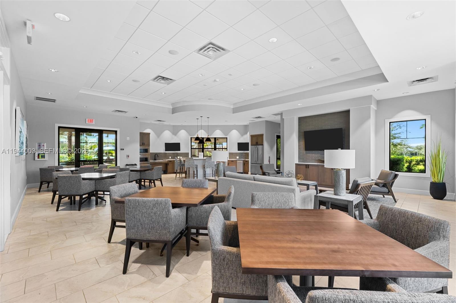 OAK TREE PROPERTY REDEVEL - Residential