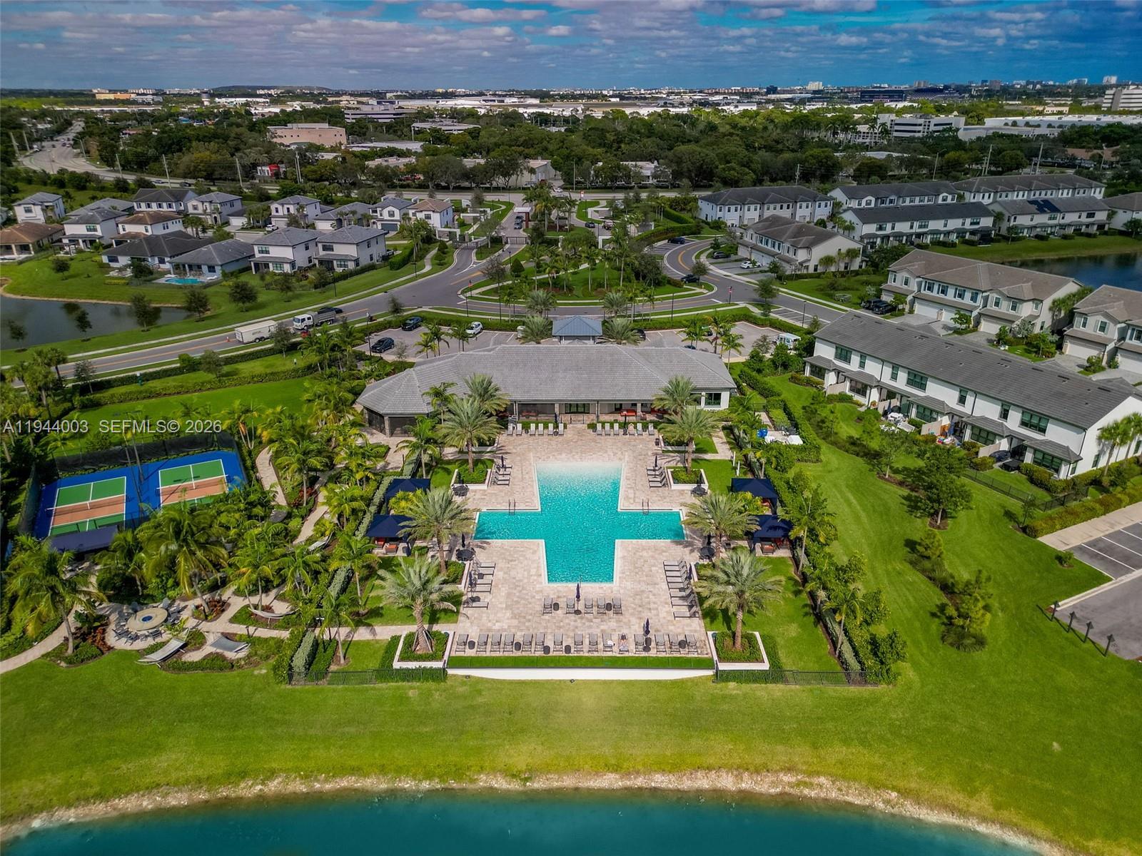 OAK TREE PROPERTY REDEVEL - Residential