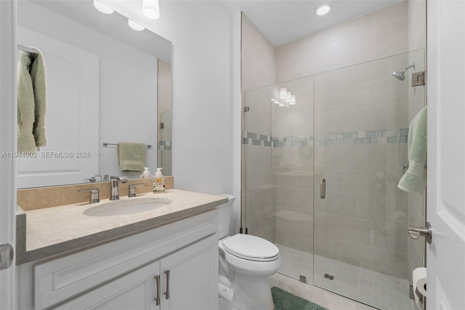 OAK TREE PROPERTY REDEVEL - Residential