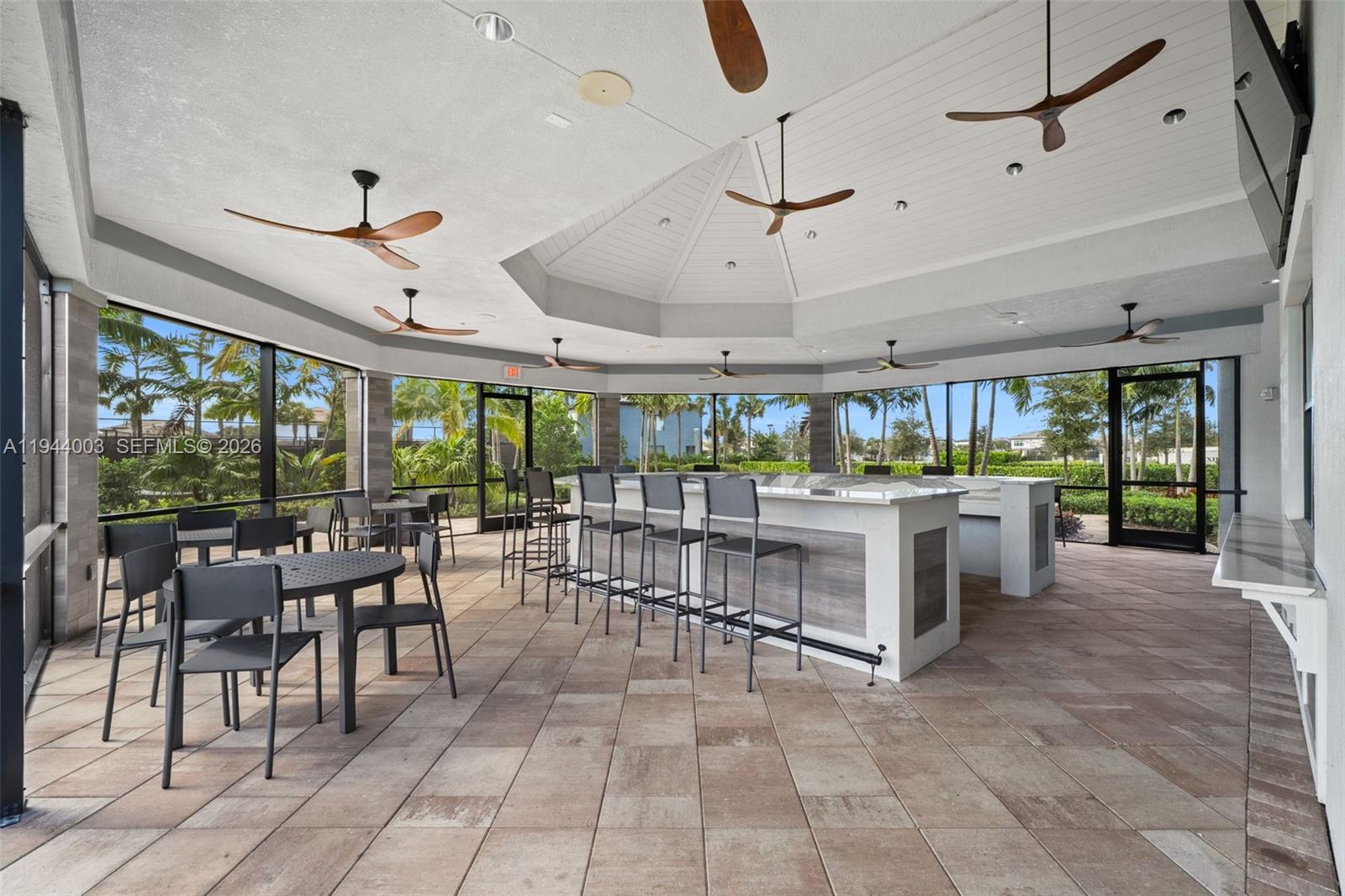 OAK TREE PROPERTY REDEVEL - Residential