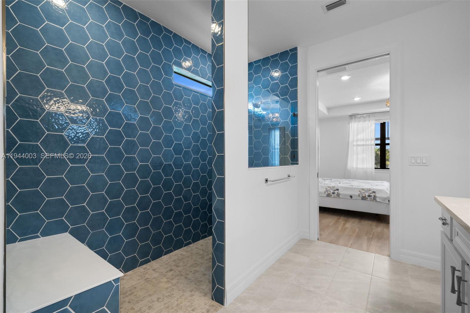 OAK TREE PROPERTY REDEVEL - Residential