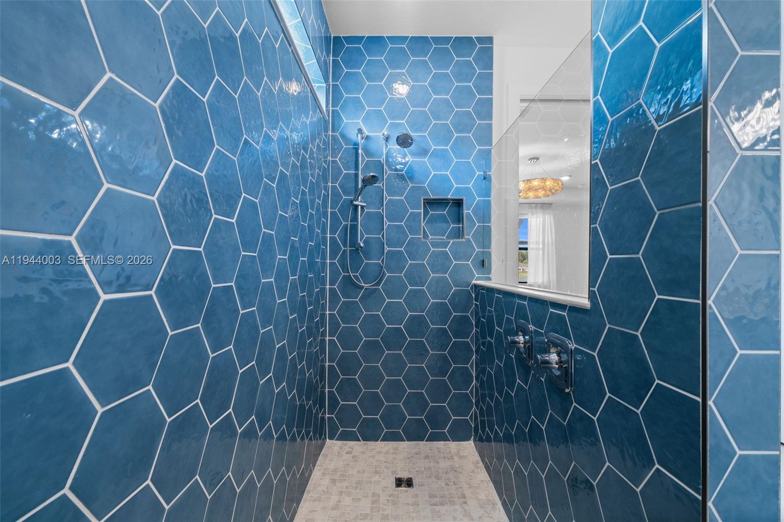 OAK TREE PROPERTY REDEVEL - Residential