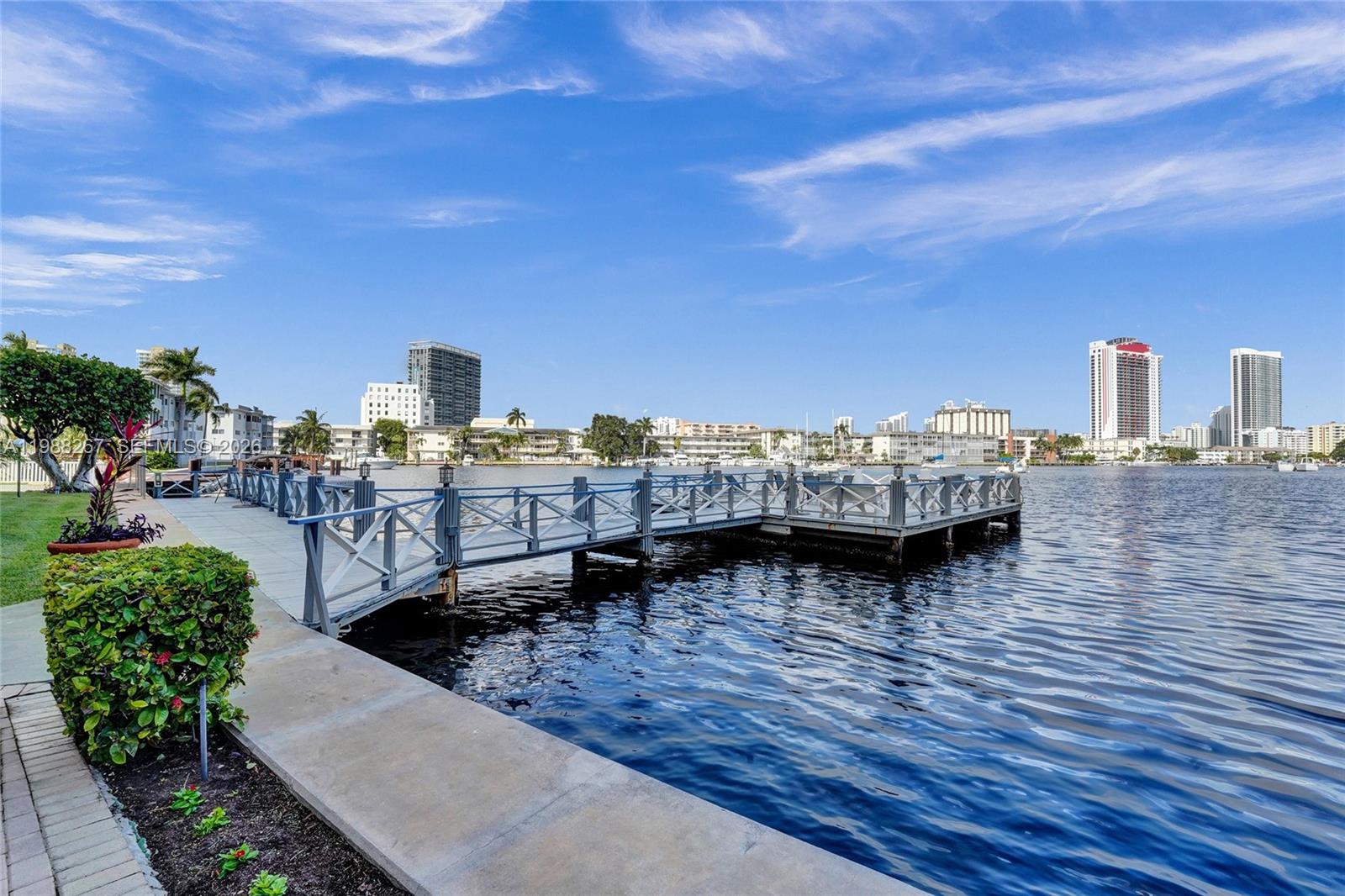 Golden Isles Yacht Club - Residential