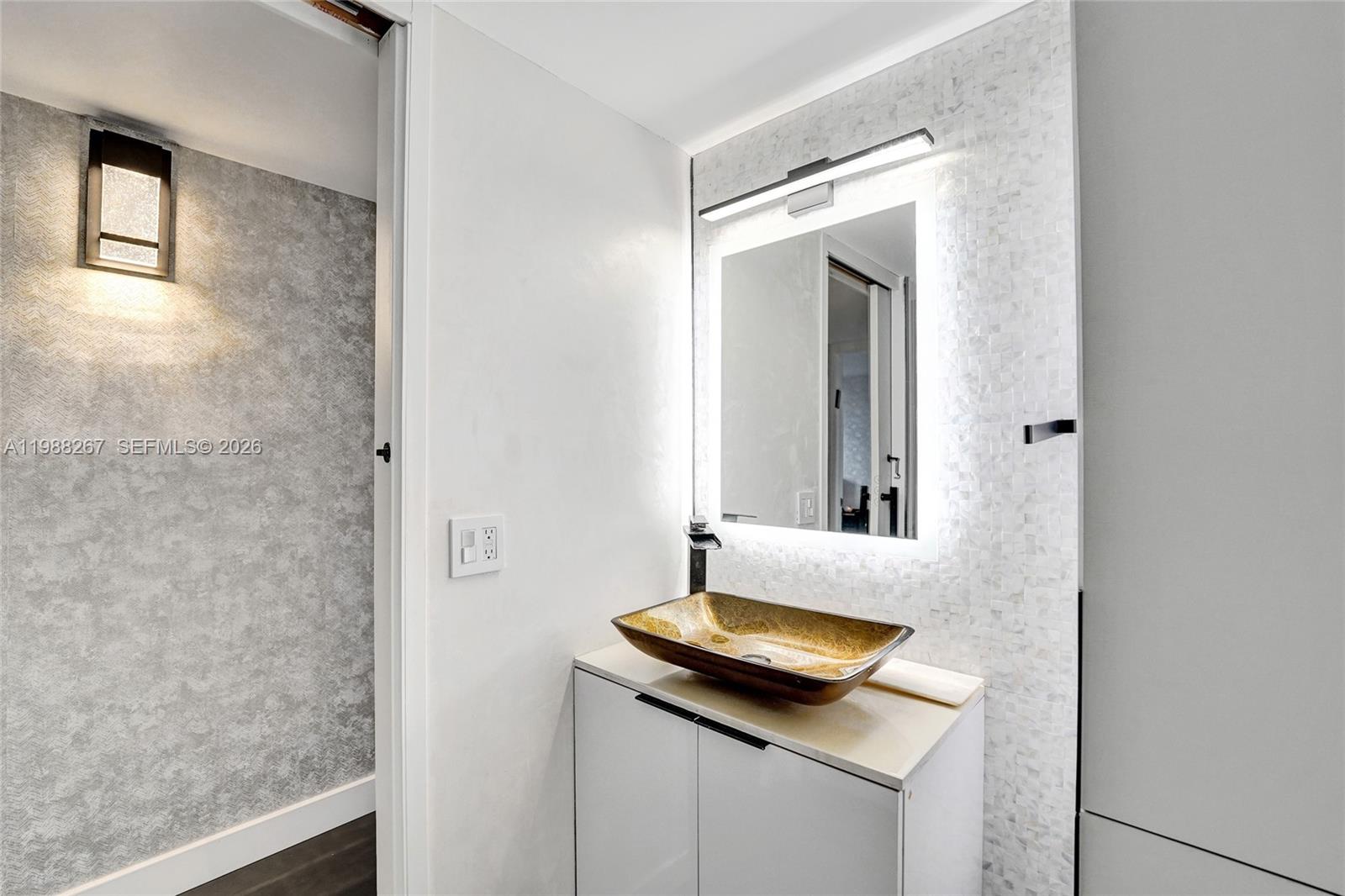 Golden Isles Yacht Club - Residential