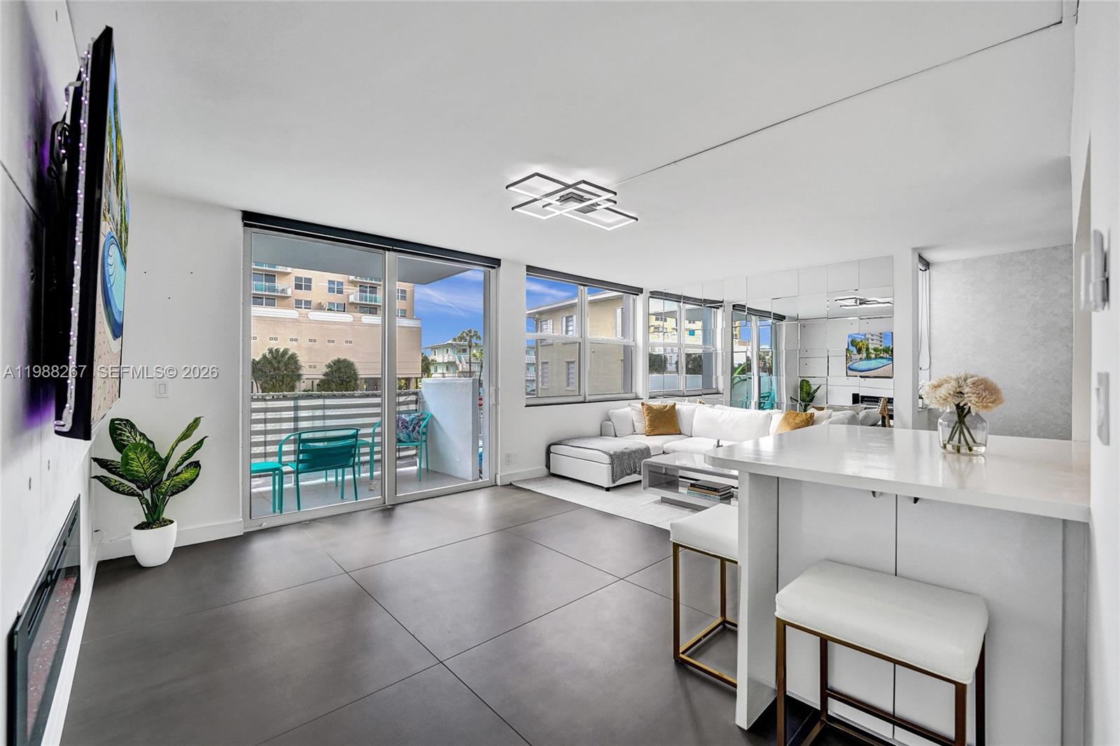 Golden Isles Yacht Club - Residential