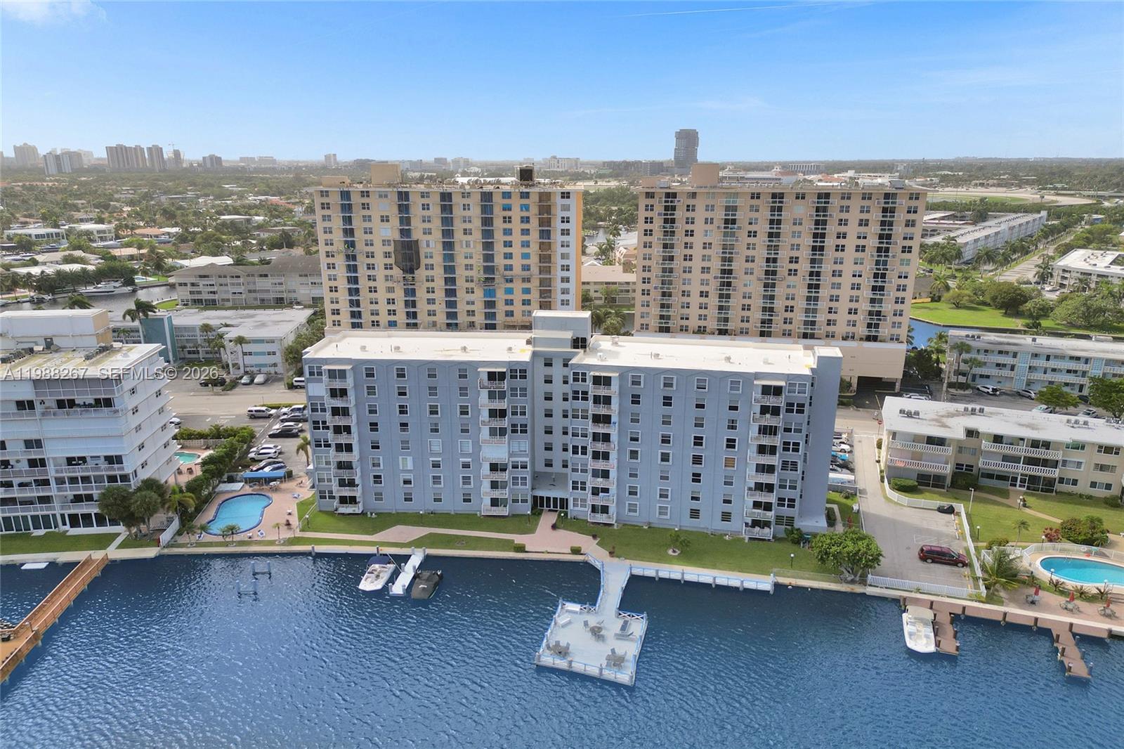 Golden Isles Yacht Club - Residential