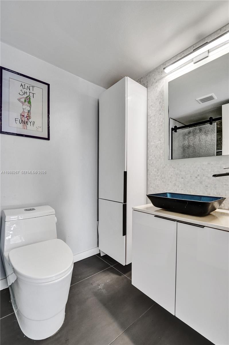 Golden Isles Yacht Club - Residential