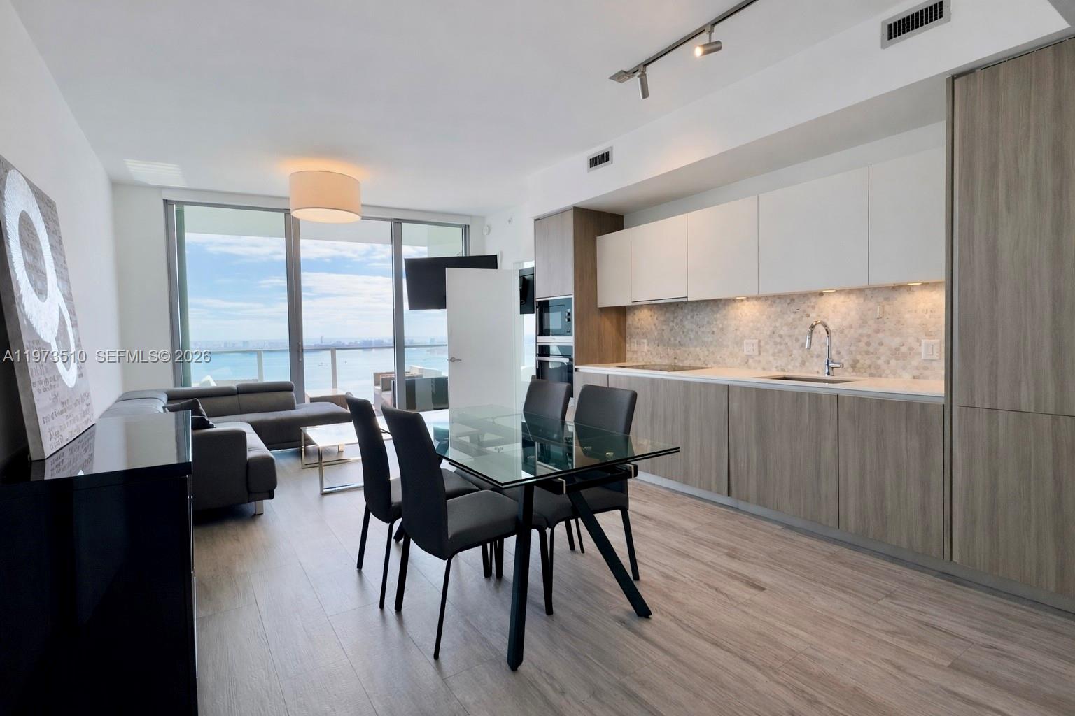 BISCAYNE BEACH CONDO - Residential