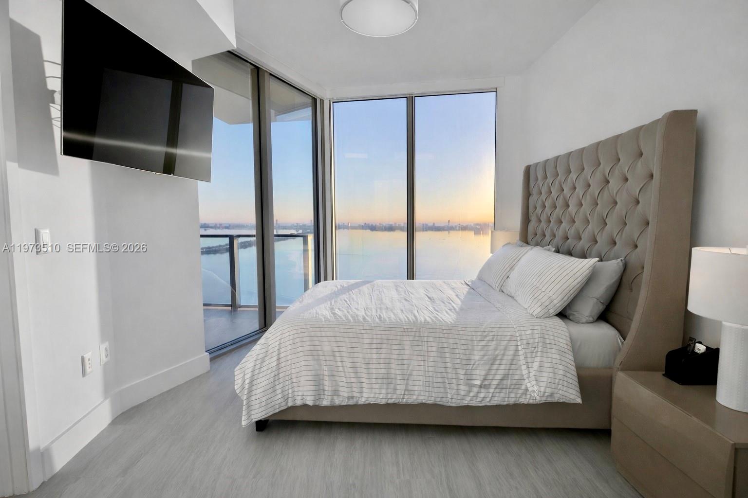 BISCAYNE BEACH CONDO - Residential