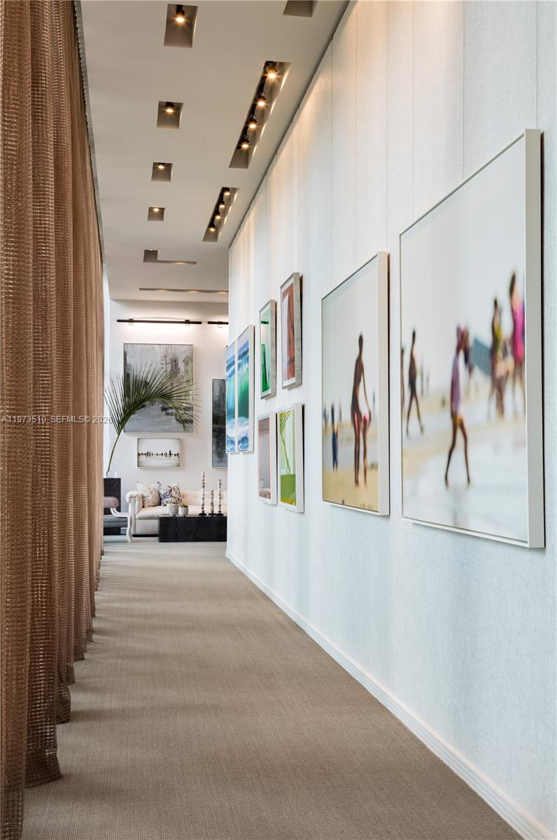 BISCAYNE BEACH CONDO - Residential