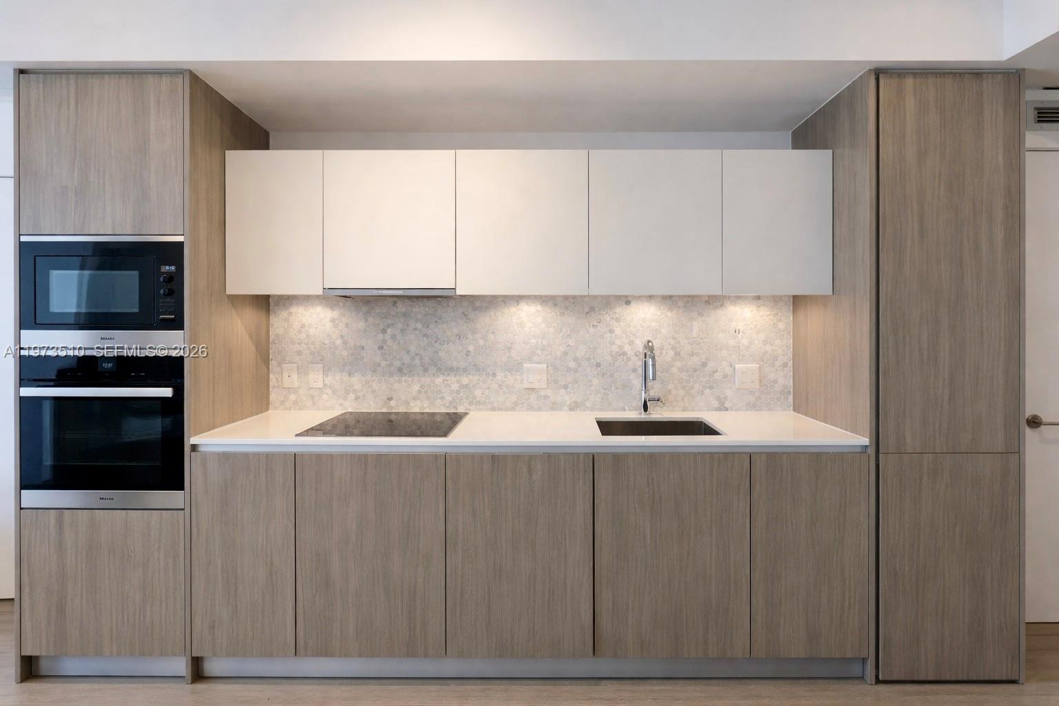 BISCAYNE BEACH CONDO - Residential