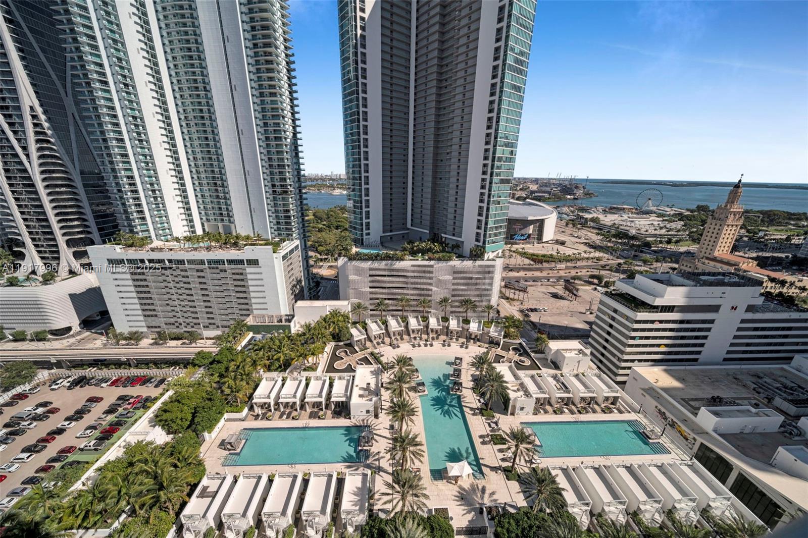 PARAMOUNT MIAMI WORLDCENT - Residential