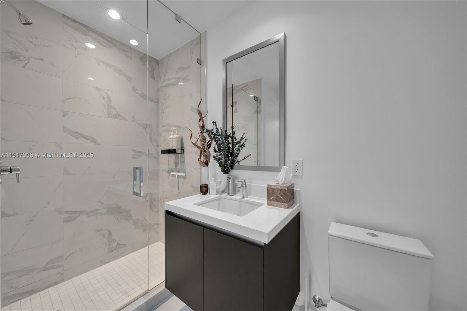 PARAMOUNT MIAMI WORLDCENT - Residential