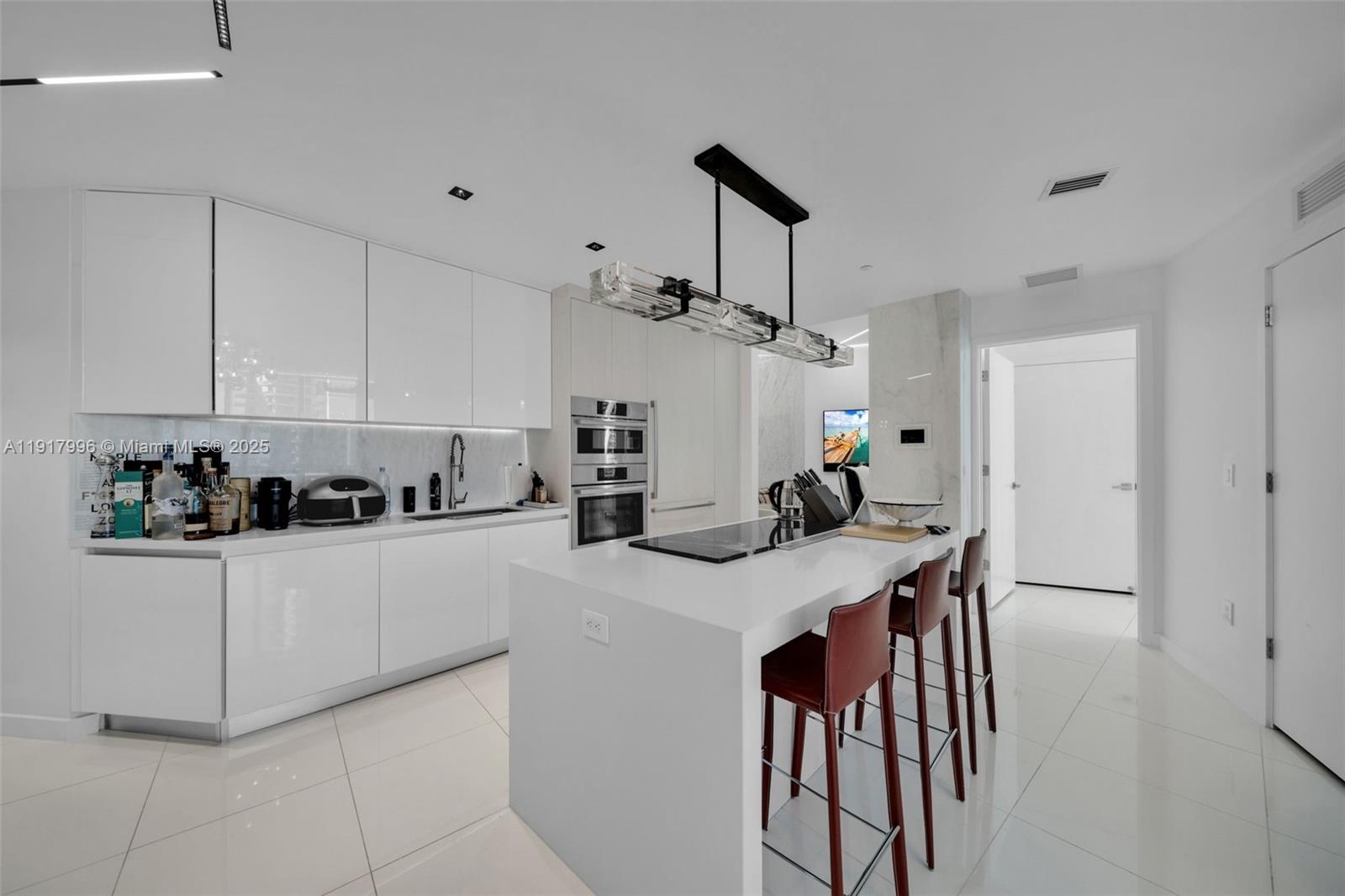 PARAMOUNT MIAMI WORLDCENT - Residential