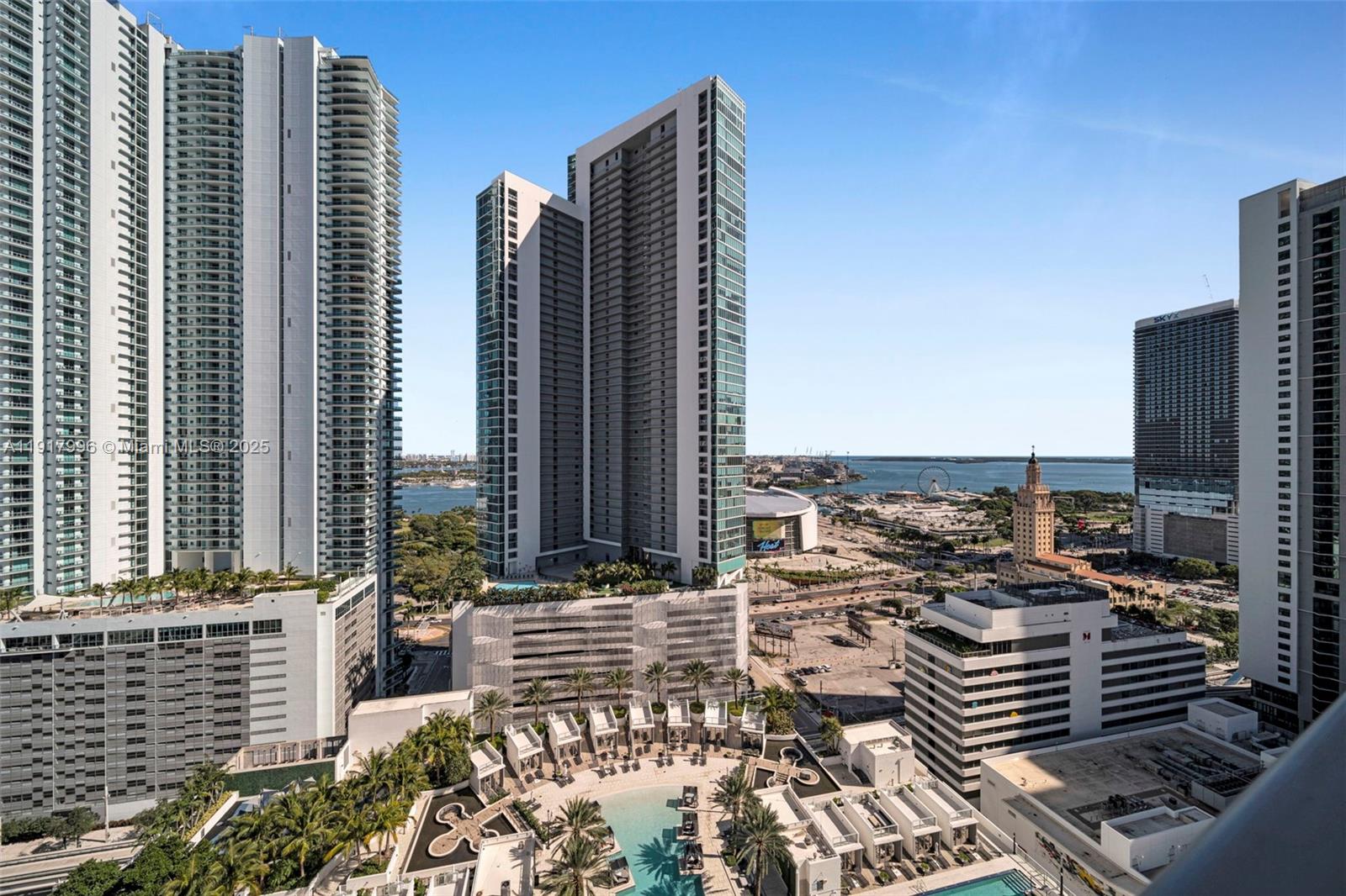 PARAMOUNT MIAMI WORLDCENT - Residential