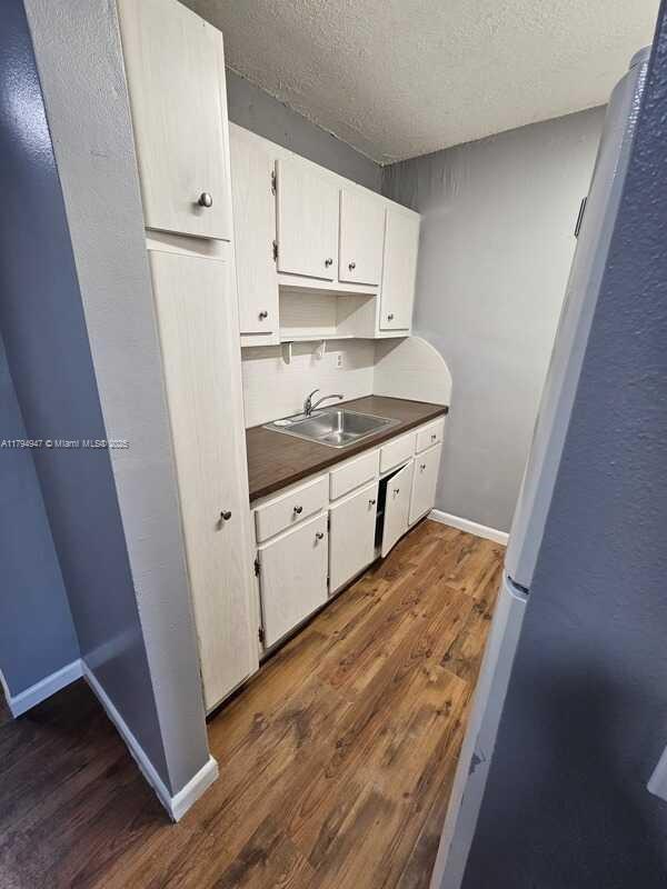 RO-MONT GARDENS ANDOVER A - Residential