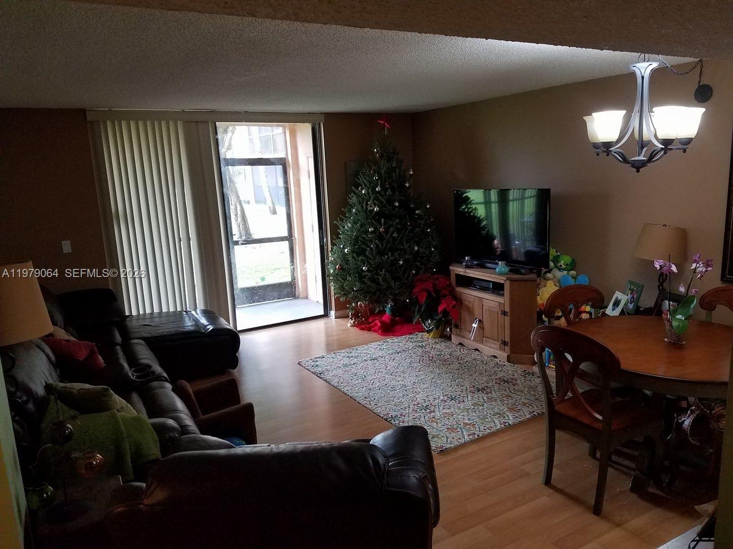 HORIZONS WEST CONDO #3 - Residential Lease