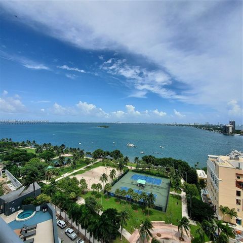 1750 N BAYSHORE DR 1702 Miami FL 33132