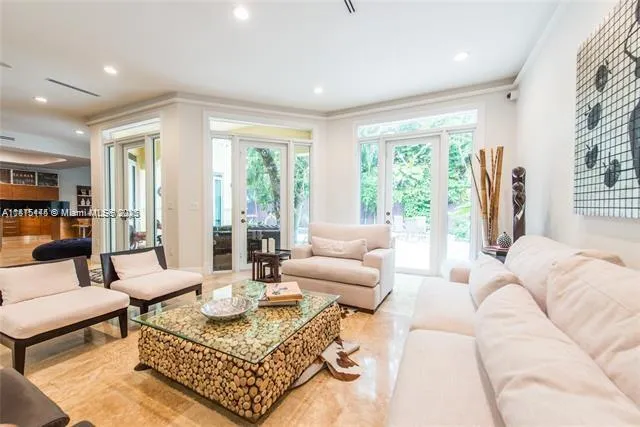 Miami, Florida 33133, United States, 5 Bedrooms Bedrooms, ,6 BathroomsBathrooms,Residential,Active,143601