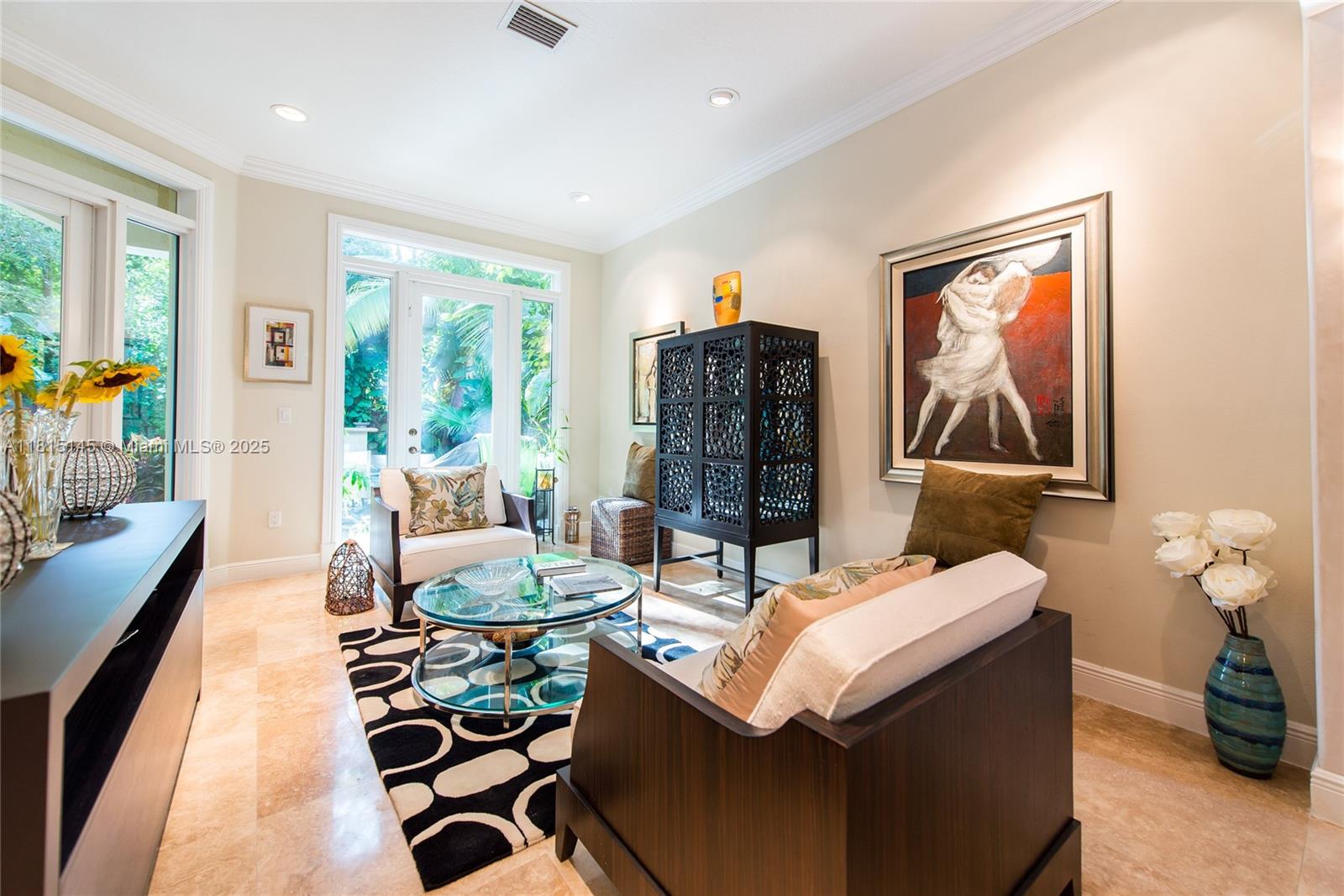 SUNSHINE VISTAS - Residential Lease