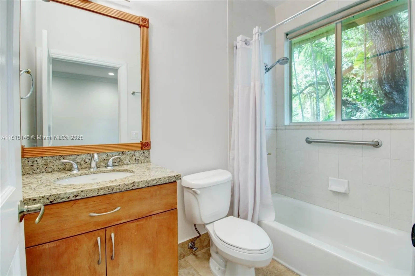 Miami, Florida 33133, United States, 5 Bedrooms Bedrooms, ,6 BathroomsBathrooms,Residential,Active,143601