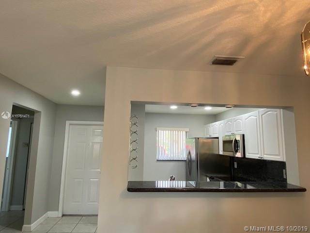 BRISTOL AT KENDALL CONDO - Residential Lease