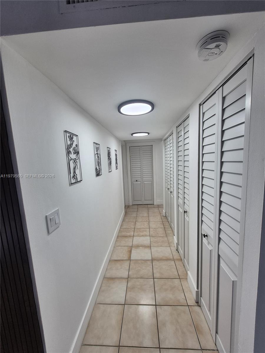 SUMMIT CHASE CONDO - Residential