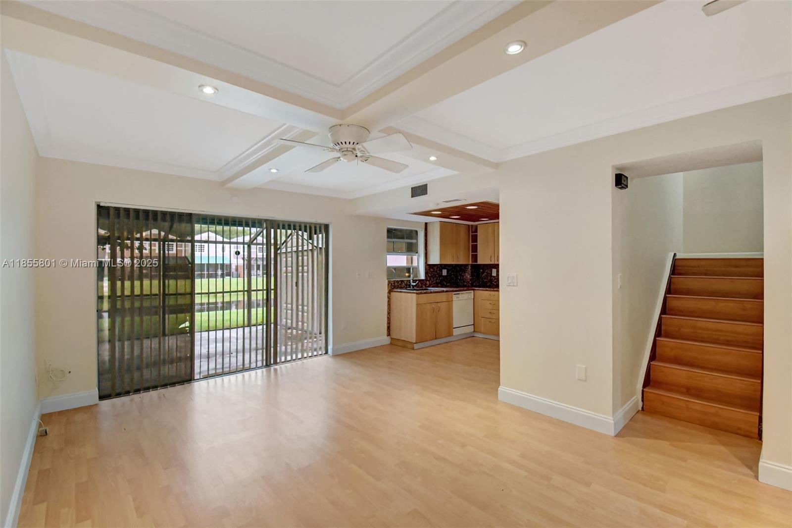 FLAMINGO GARDENS PHASE FO - Residential