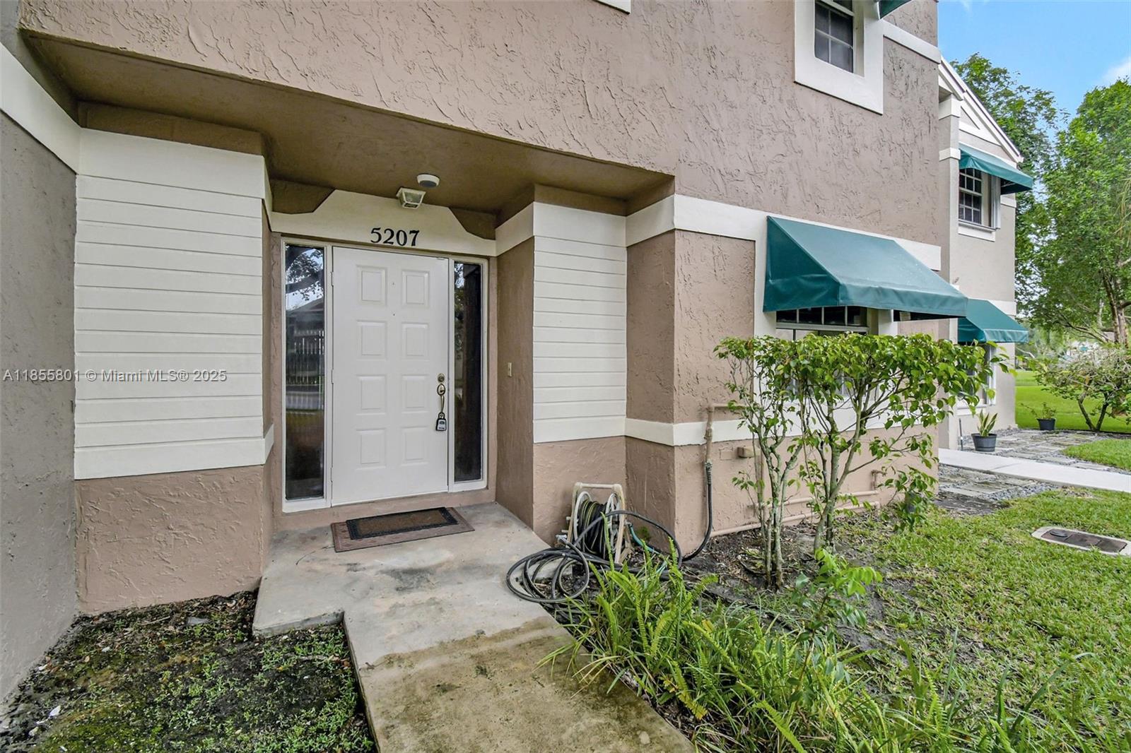 FLAMINGO GARDENS PHASE FO - Residential