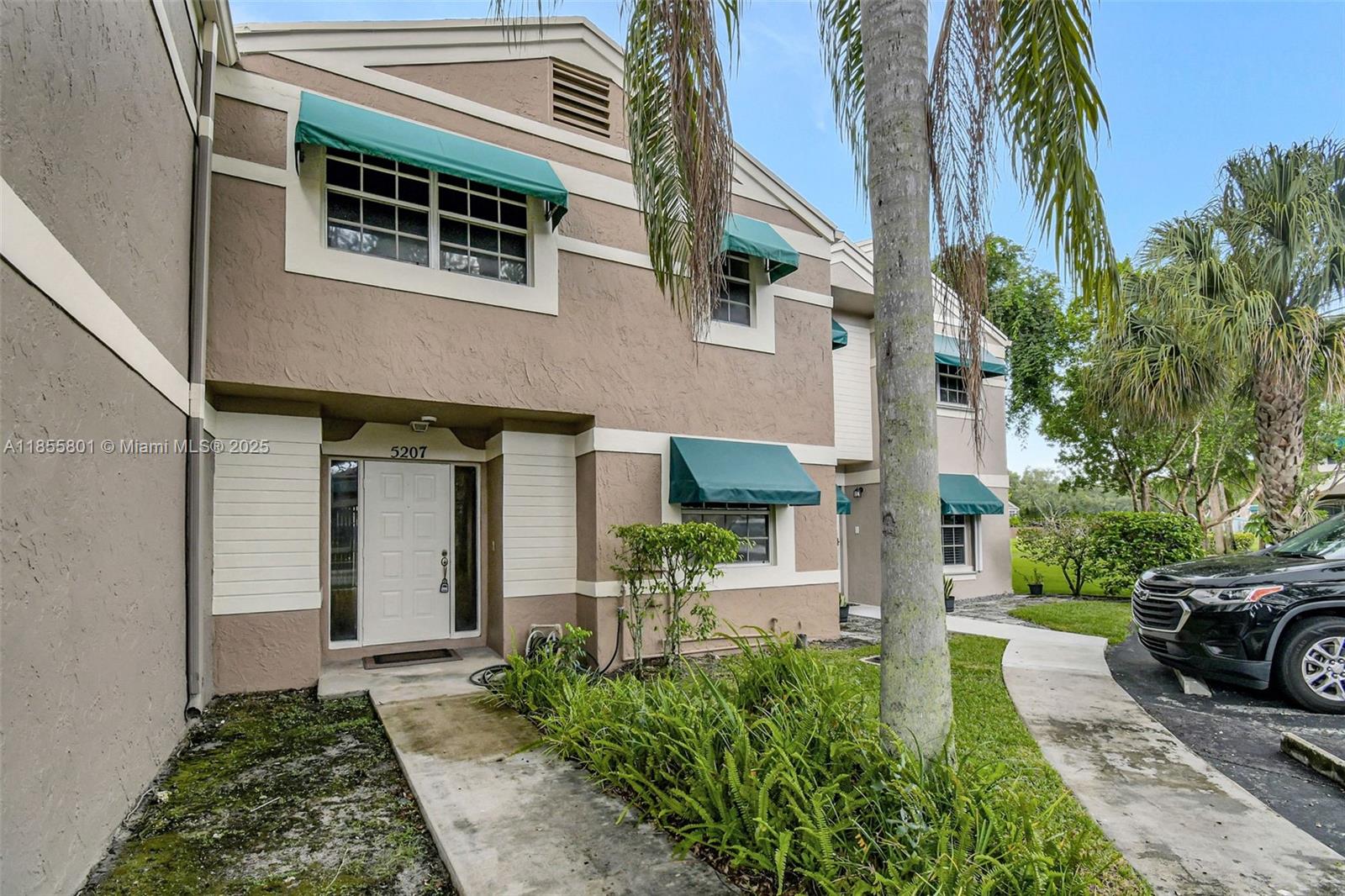 FLAMINGO GARDENS PHASE FO - Residential