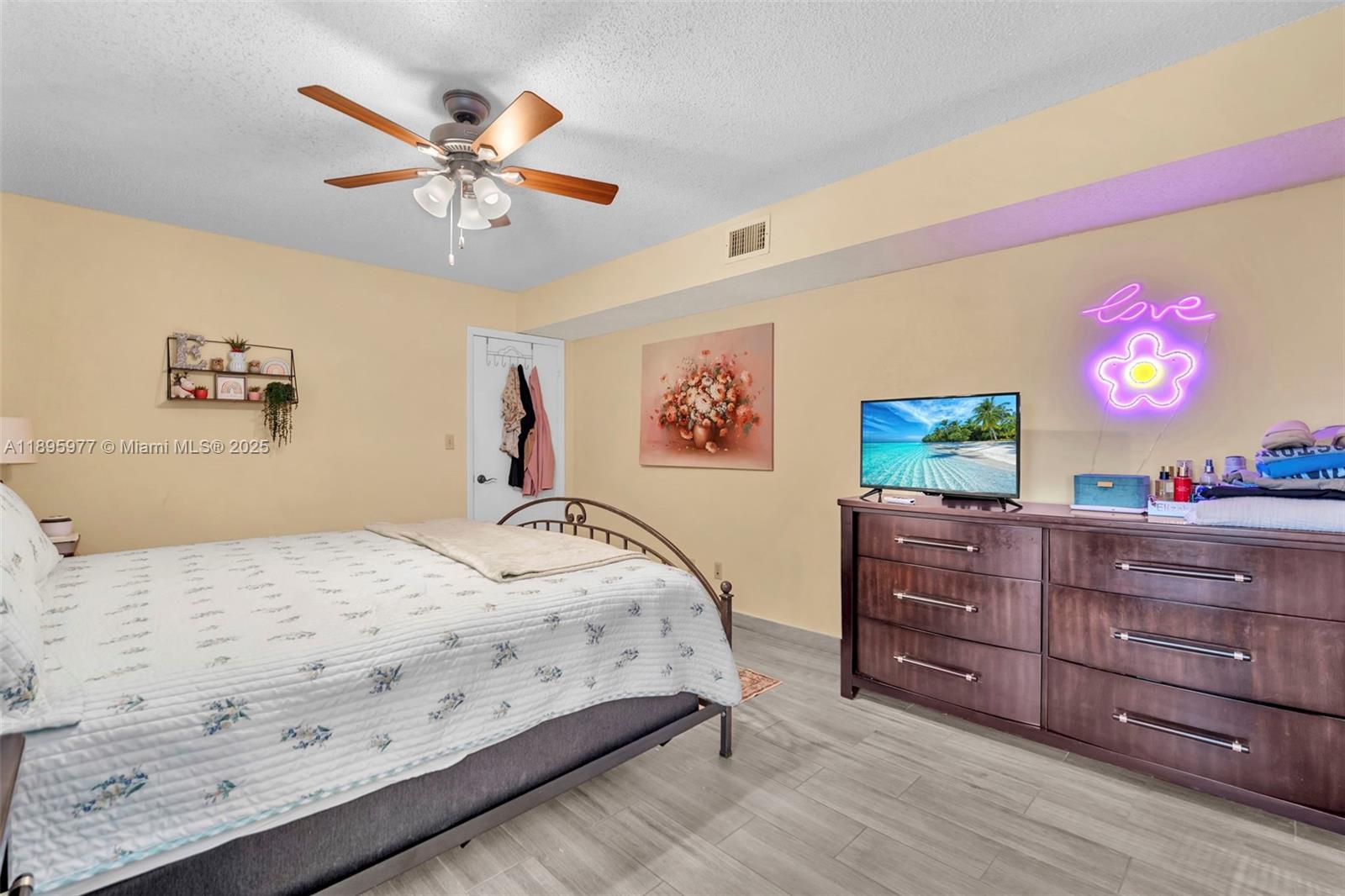 PECAN TREE CONDO APTS INC - Residential