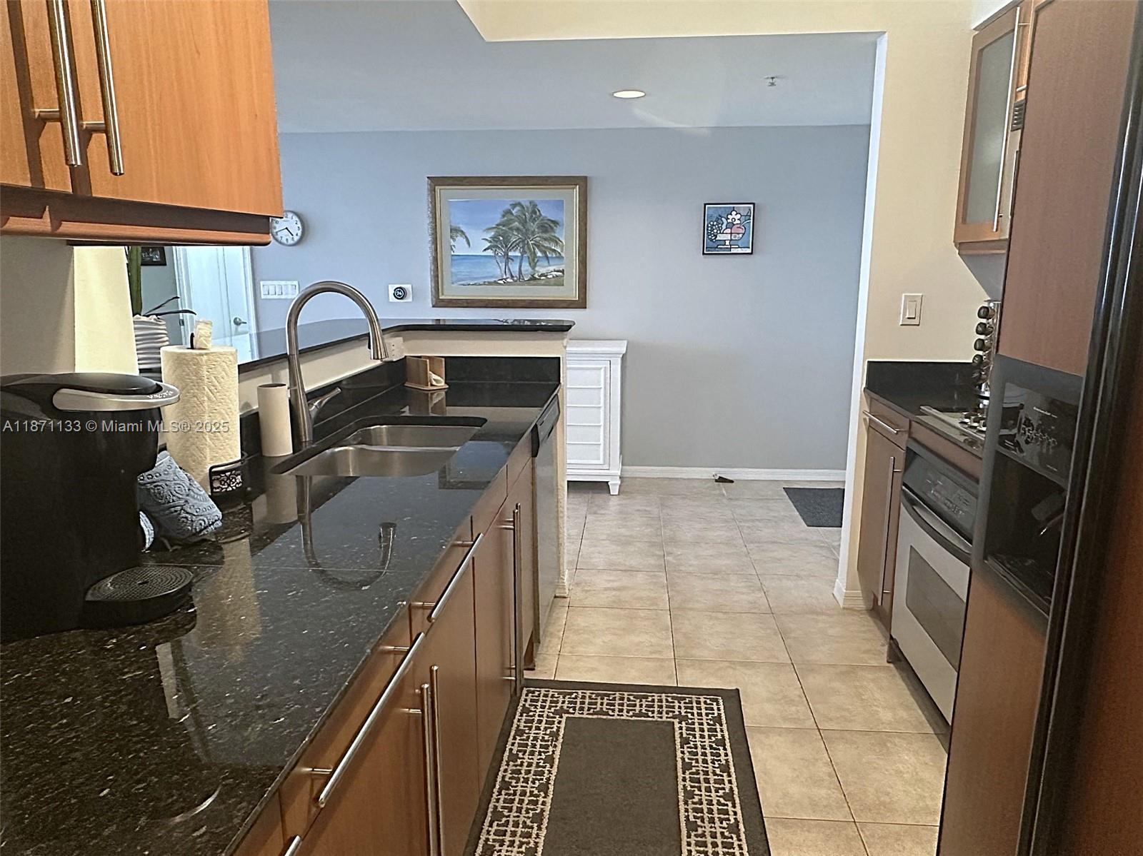 2080 Ocean Drive - Residential