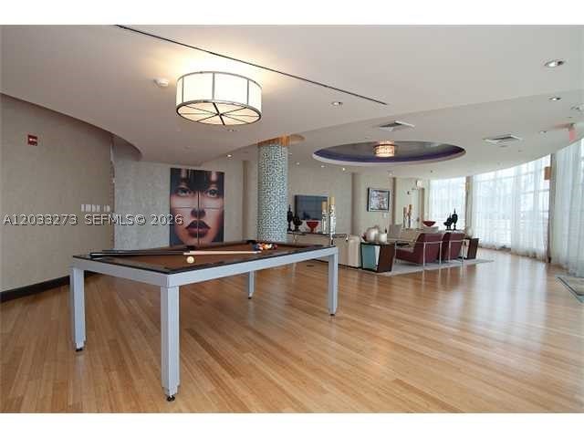 253 NE 2nd St 509
