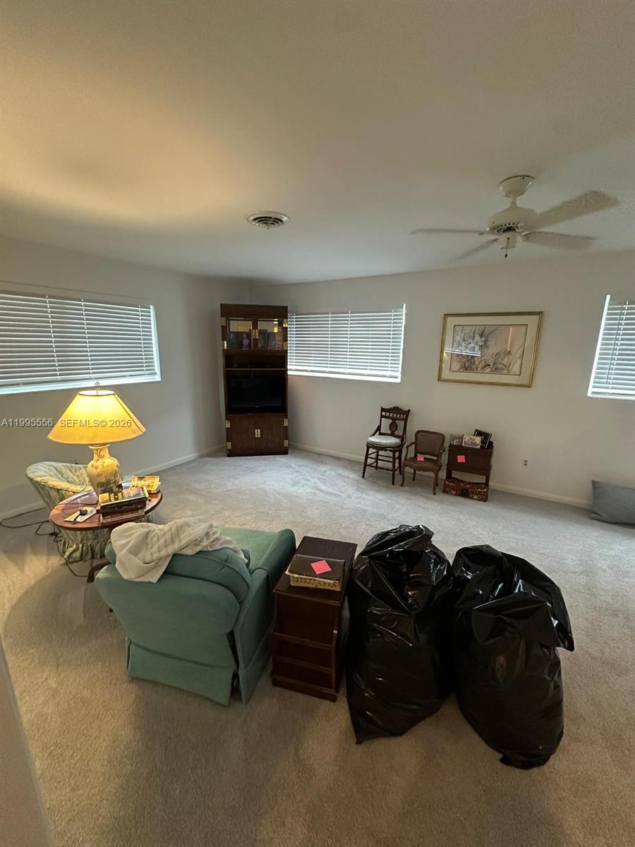 KINGS VIEW - Residential