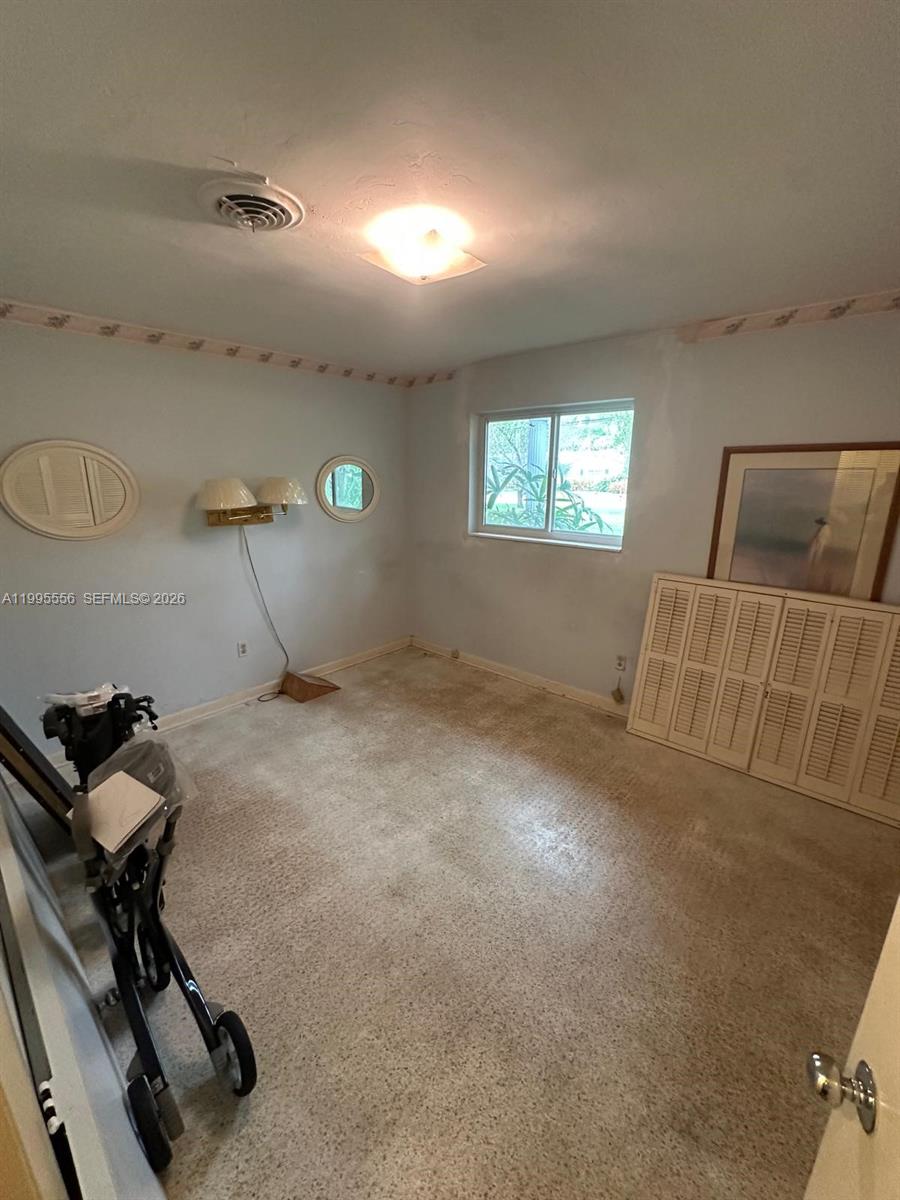 KINGS VIEW - Residential